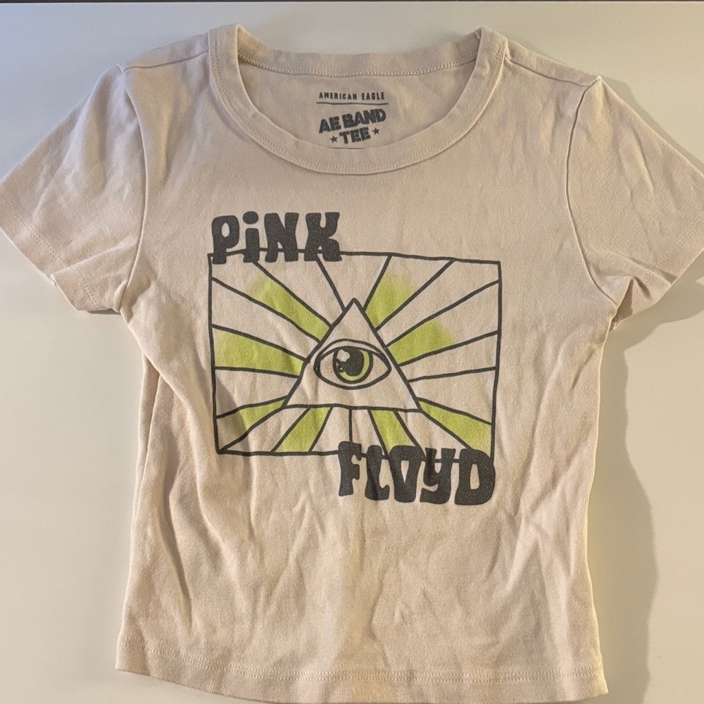 American Eagle Outfitters Pink Floyd Band Tee - Cream and Green